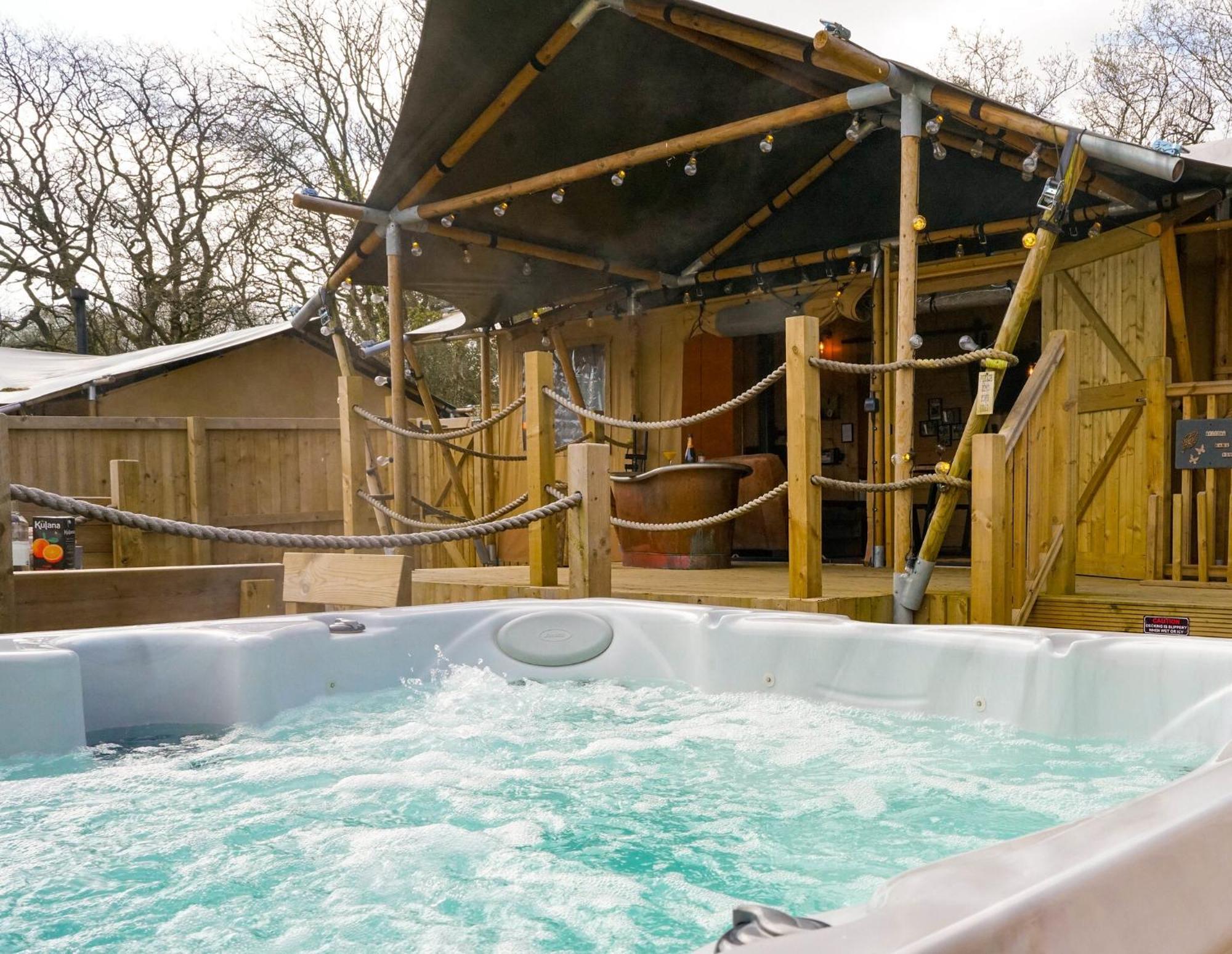 Jungle Book Safari Tent Tenby Exterior photo